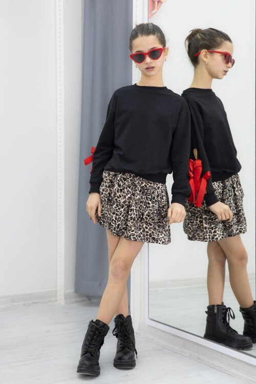 Siyah Kolları Fiyonk Detaylı Badili Leopar Etekli Kız Çocuk Takım 20190