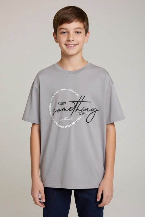 Füme Yazı Nakışlı Sırtı Baskılı Erkek Çocuk Bisiklet Yaka Tişört 20896