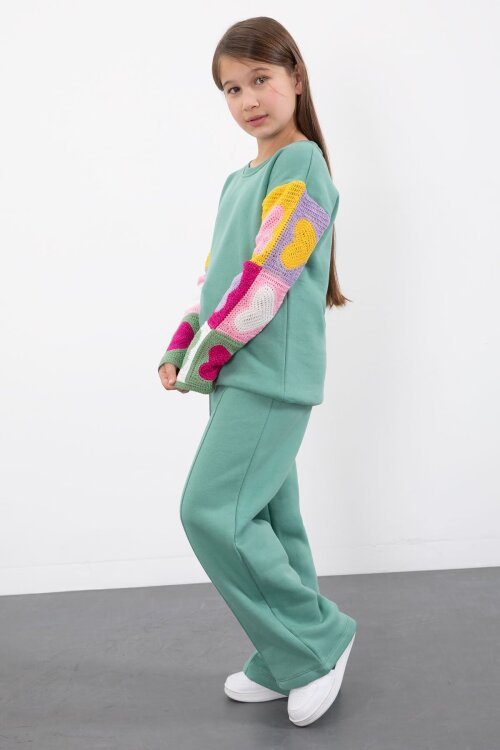 Yeşil Nakışlı Kolları Dantel Şardonlu Kız Çocuk Eşofman Takımı 23355